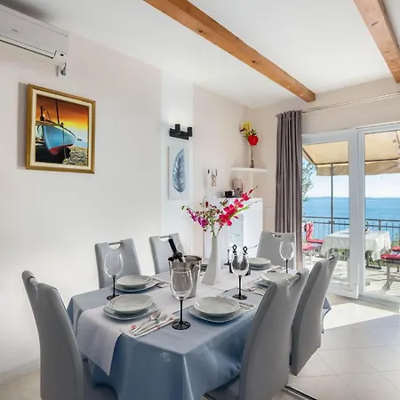 3 Bedroom Beautiful In