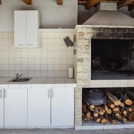 3 Bedroom Beautiful In